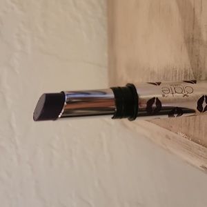 NEW Ciate London Pretty Stix HEARTBREAKER